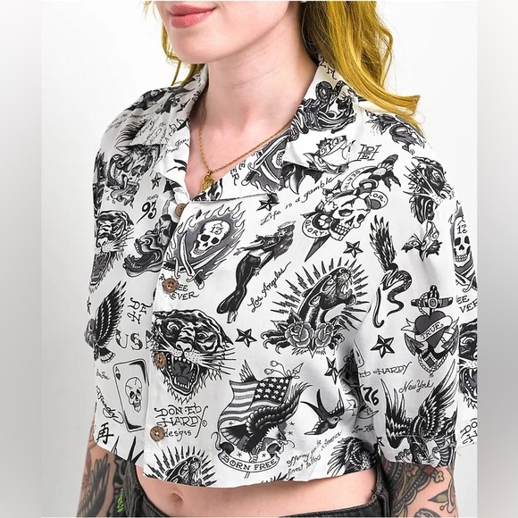 Ed hardy women’s cropped button up shirt - Picture 1 of 4